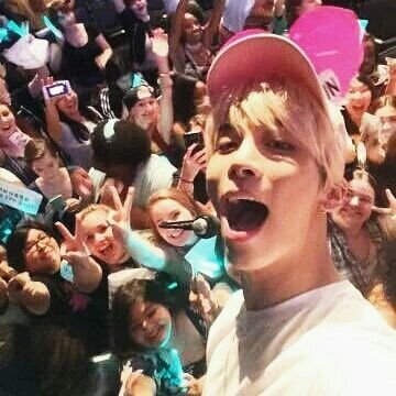 LeeTaem44214760's profile picture. kpop south korea