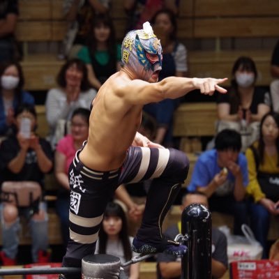 愛媛プロレス 凡人パルプ(日本一の紙の街)