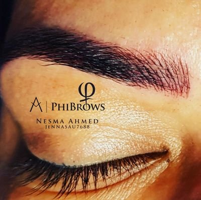 Microblading artist 
Microblading technique is to draw hair by hair using safe pigments on your skin
ميكروبليديج هي احدث تقنية الميك اب الدائم رسم شعره شعره