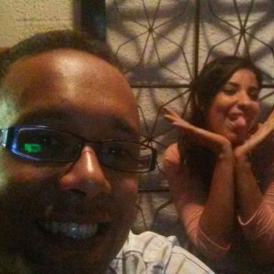 Sandy_Dempsey's profile picture. la unica manera de resolver las cosas en este pais es mediante la perspectiva del amor