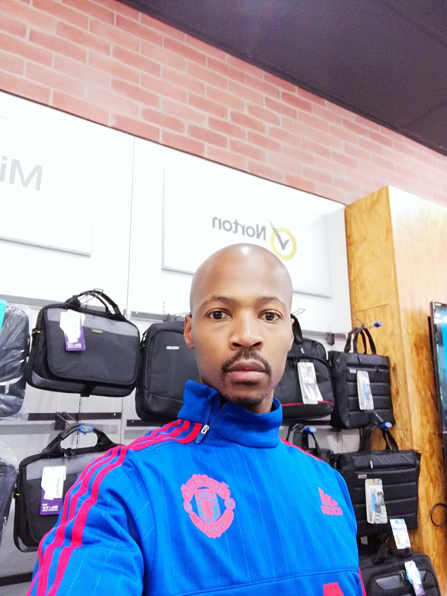 Tumelothejane3's profile picture. 