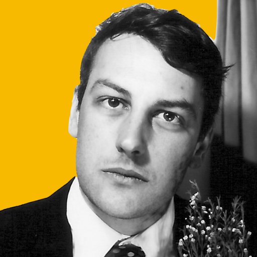 Azor007's profile picture. Azor est un chien mais c’est aussi le surnom d'un commissaire qui prête son nom à une opérette policière de 1932, revigorée par Emmanuel Bex et son Power Trio !