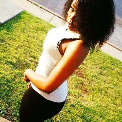 Unsigned Artist 🎶 405✈️702 . “ If I Was A Bird , I Know Who I’d Shit On “ 33093 - 111716 🕊😇 Follow Me On Instagram @TheRealNashaaNae & SC @NashaaNae Barbz🦄
