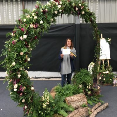Bespoke award winning florist for any floral work specialising in weddings and events , tribute flowers & gift bouquets Based in Worcestershire