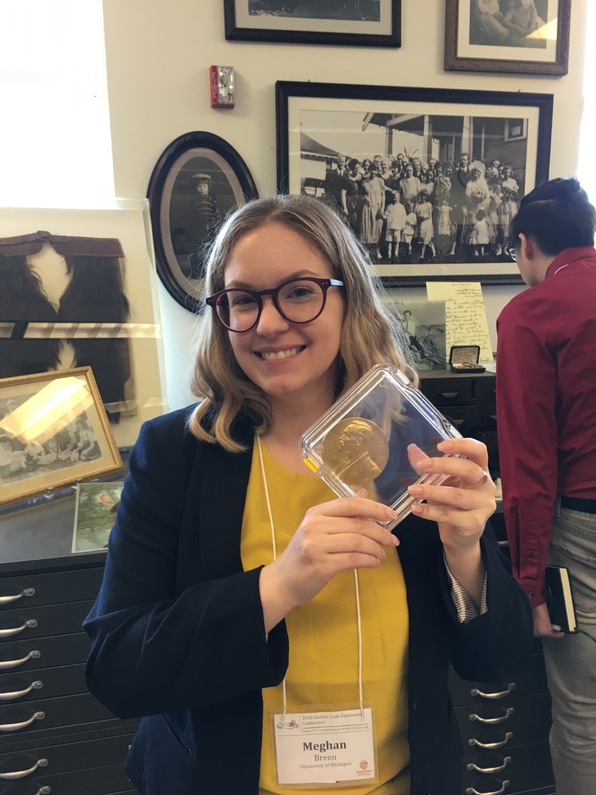 Chemical biologist who ❤️s protein-protein interactions, transcription factors & undergrad education. Assistant professor @FurmanChemistry (she/her)