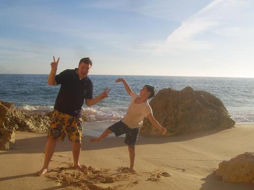 j0_ost's profile picture. Twittert: NL, ENG, BG | werk: IT | woont: Sofia, Bulgarije | hou van mijn vrouw, dochter, muziek, het leven | Tweet op persoonlijke titel