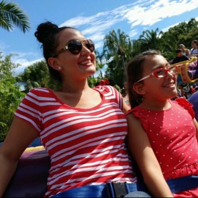 RosiedelValle1's profile picture. Digital Creators