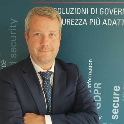 This account delivers professional messages only.I'm a Senior Account Manager for Oracle Italy
