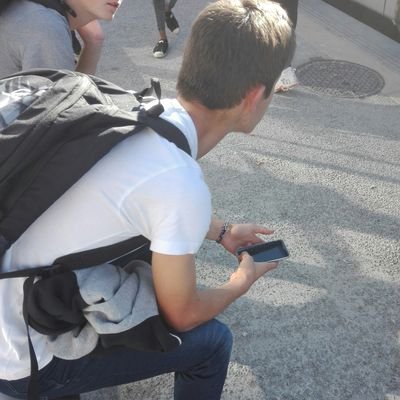 Ado de 16 ans poilus, Team G&K ! Fan de Guillaume et Kim😘, Nintendo, Fortnite (même si je suis nul😂) et du MCU ! 😍
Code Switch : SW-7531-6480-4721.