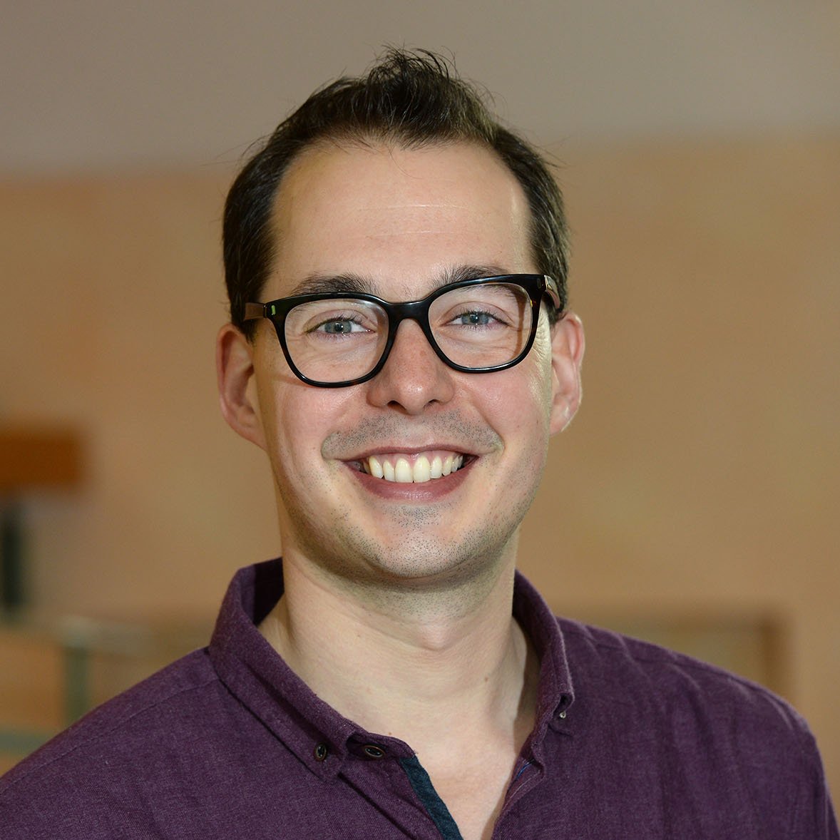 https://t.co/74vQKAxc0A | Assistant Prof of IR @PolSciLeiden | Cornellian and Oxonian | LGBTI+ rights, Gender, International norms & EU politics