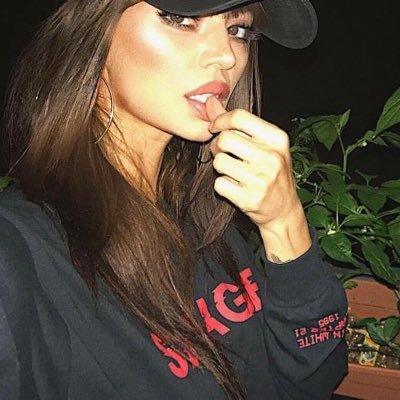 🌹 #BRB