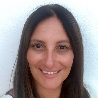 TSSanitaria. Máster Trabajo Social Sanitario. Profesora Colaboradora en la UOC. Curiosidad por la #ehealth. Fotógrafa amateur.