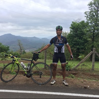 Baker🥐🍔🍕cyclist 🚵♀️ swimmer🏄♂️ Zorastrian 🌈