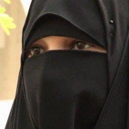 ياربّ الوجع الذي يُشهر عليّ أسنّته ، ادفعهُ عني بإيمانِي بعد رحمتكَ الواسعَة
Graphic Designer