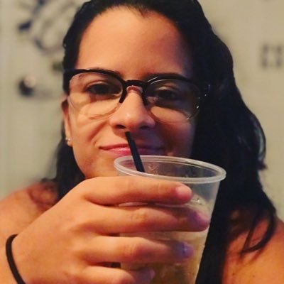 viviliz5's profile picture. ♎️🌈👭💃🏽🍻🥃🥂🏀🏋🏽‍♀️🚴🏽‍♀️☀️👩🏽‍💼