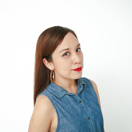 CarolinaViviane's profile picture. I'm not a robot🙃