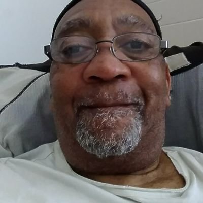 DavidJMartin19's profile picture. I'm a student of History, Science and I love meeting new people and learning new Ideas from others ☺☺