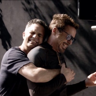 starksdcwney's profile picture. free follow from @stupidforstark 💕