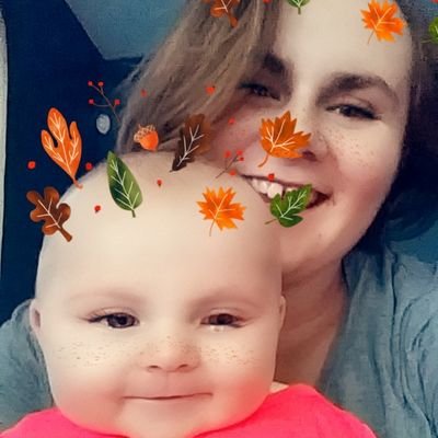 b9711e7915934b6's profile picture. SINGLE 
I hate bios, just i don't know, talk to me or not 👍