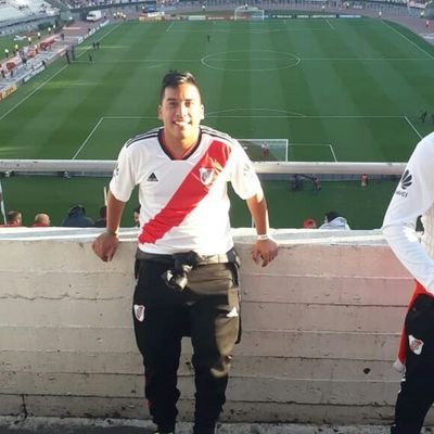 chocomartinez13's profile picture. Mauricio Nicolas Martínez
24 años
Estudiante de Contabilidad 
Profesor de Futsal Formativo
Clorinda - Formosa