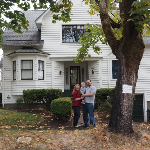 Charming 1930s home used for filming in the movie Twilight...AKA Bella’s and Charlie’s home. Book your stay on Airbnb today! #TwilightSwanHouse