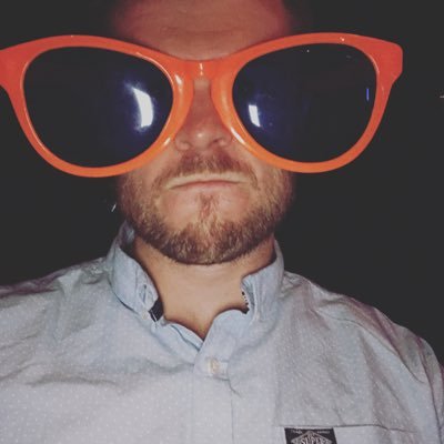 rj_jonesa's profile picture. Knowledge is knowing a tomato is a fruit, wisdom is knowing not to put it in a fruit salad  🏉👮‍♂️