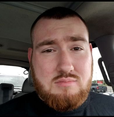 Chewy18420419's profile picture. 