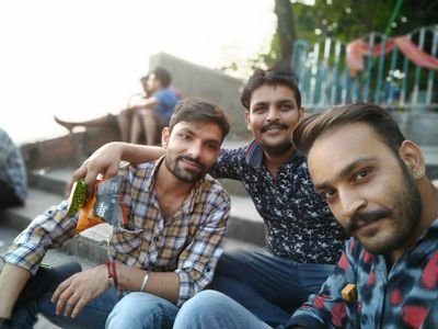 Gauav93's profile picture. 