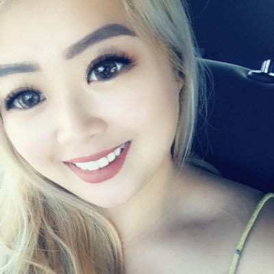 antoinettejeii's profile picture. one hungry little girl, one big appetite for adventure.