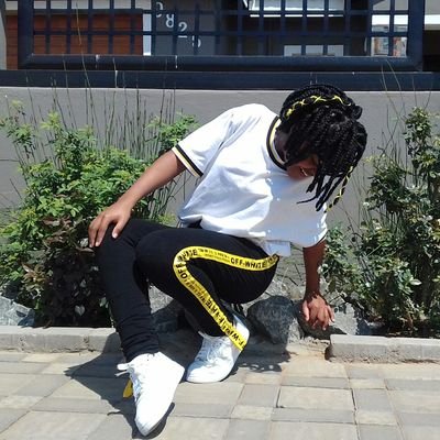 IG:@dra.co_baby.yy|
love food🍕|🌊promoter💍|😂 fashion police 💸|🔥like old friends💑|herb killer🌿🍃|📍BFN.