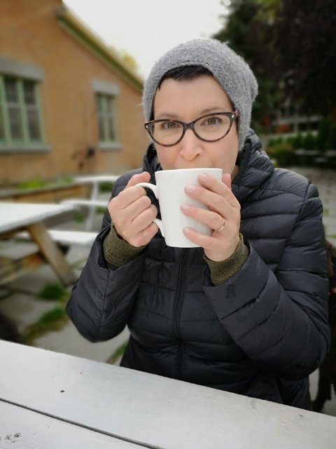 Canadian, mom of twins - loves tea, knitting, Brit TV and music. Relentless defender of fairness, civility and good grammar. Wife, daughter, friend.