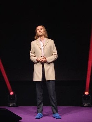 olli_posti's profile picture. I make cool videos about health.   Vuoden terveysvaikuttaja 2016. Supermarket Survival. Kirja tulossa joulumarkkinoille 2018