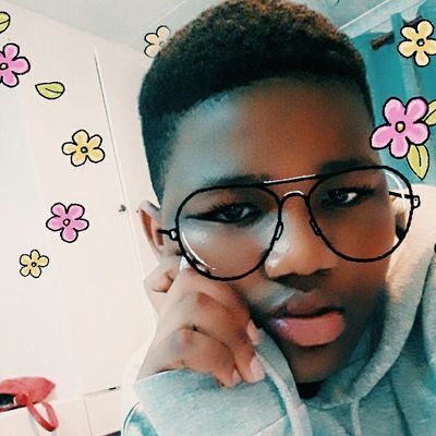 ItwasallaDrea10's profile picture. beautiful sweet and kind😄
great singer♫♪♫
Youtuber at SSSniper_killerGamer📽💻
from Landon🗺
film gaming to come and Volgs &videos of me singing for u guys.