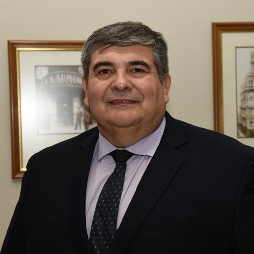 Ex presidente de la Asociación de Hoteles, Restaurantes, Confiterías y Cafés (#AHRCC). Dirigente y Empresario Gastronómico.