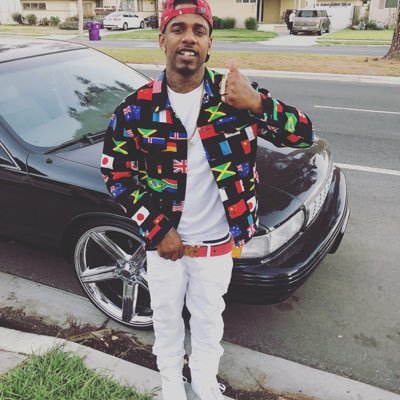 #DRIPGANG ✨ Free Gang N’ Nem 🐷🚫‼️Free Drip Dizzi The MixTape Coming Soon ! 💣 The Only Yime You See Me Running 🏃 Is Up A Bag 💰