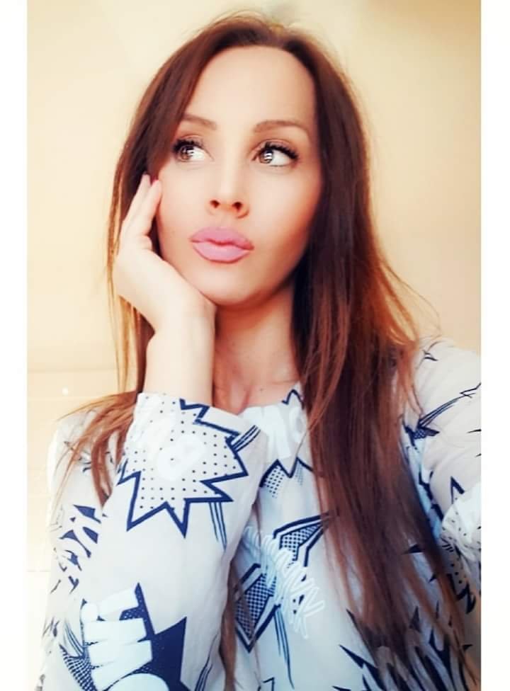 Douce, femme gentille, respectueuse et fidèle né le 02 Août 1988 à Paris (France)