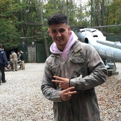 DeclanFrost1's profile picture. sc & insta - declanfrost