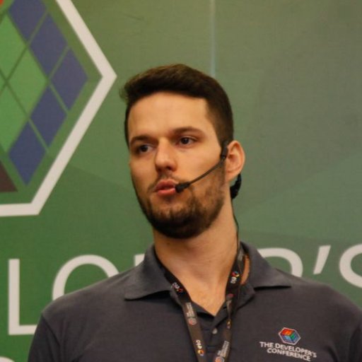 leonardopanga's profile picture. @okta. Software Architect, Professor and Speaker.
