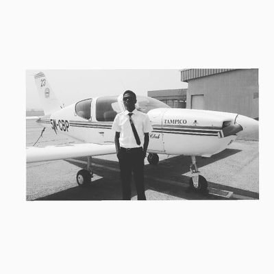 Aviator✈,Aviation enthusiast👮🏾♀️,let’s talk about planes ✈️