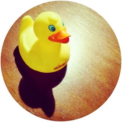 asemwald's profile picture. ...manchmal steht hier etwas rares⭐️ öfter sogar sonderbares⭐️ meistens war es im gebrauch⭐️ nun braucht's jemand ander's auch⭐️ #asemwald #stuttgart #reime