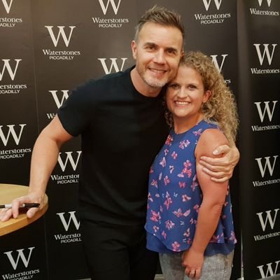 Been a fan of the boys since I was 8!! ⫩ 💜
Gary followed me 14/1/17! 😆💖