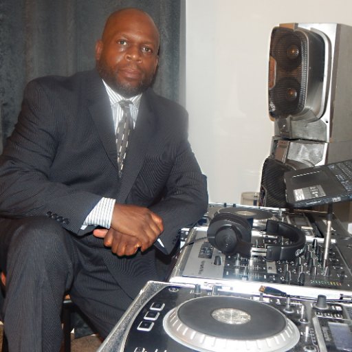 The Hottest DJ in New York City is Here in Orlando, FL. For Professional DJ service: 347-543-2595.     
https://t.co/qk9tpVHkLN