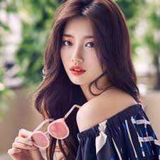 Bae Suzy😇