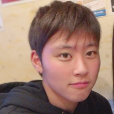 cmb3wsfVtnmufBz's profile picture. 19歳/愛知県在住/【ディズニー】[ユニバーサル]《遊び》『自分のやりたいこと』できるようになります✨自分の人生を変えられるのは自分自身！気になると思った方はご連絡ください✉💭稼がせてみせます！