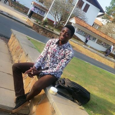 e_k_yeboahh's profile picture. Love || Positivity || Optimistic ||Tour Planner || Paper Bag maker 🛍️|| Amsab Foundation ||