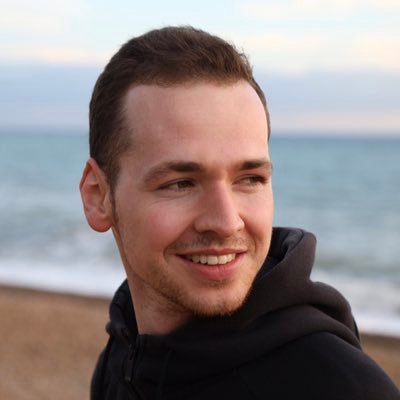 🎬 Freelance Writer, Producer & Director
🎭 Bafta Connect, Bafta Crew & Directors UK
🍻 Co-creator @micropubfilm
**TAKING A BREAK FROM THIS APP**