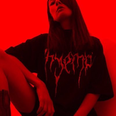 unaveralady's profile picture.