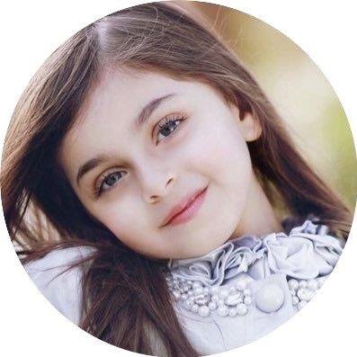 DelmerGower's profile picture. لا تستطيع دائما امتلاك السعادة ولكن تستطيع دائما اعطائها .