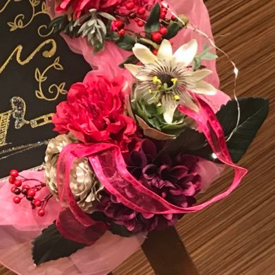 💎ずっとずーっと美弥るりかさんが好き 🌙月組が好き 英かおとさん、涼宮蘭奈さんをオペラで追いかけてます ●妊娠を機に劇場が遠のいています