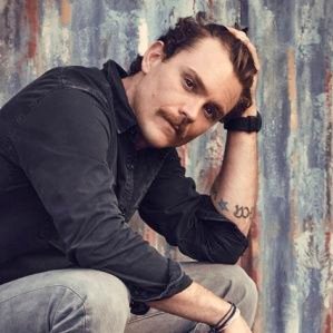 murdock_howling's profile picture. Dedicated to all thing Clayne and Riggs